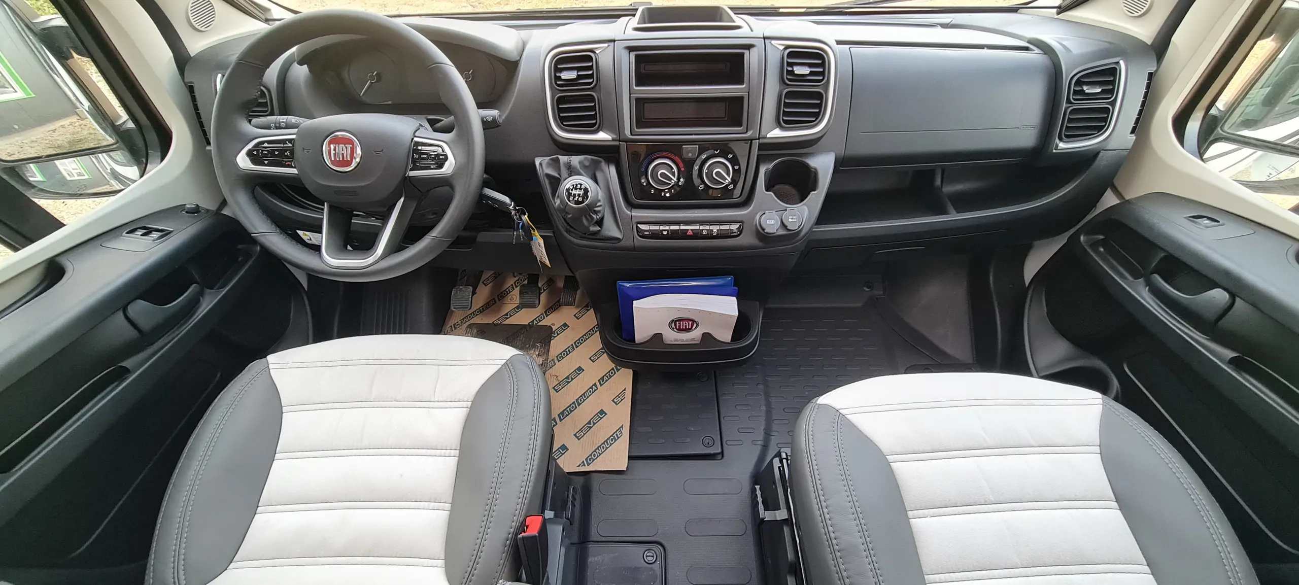 Image Sunlight V66 Adventure edition 